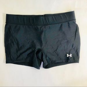 Under Armour Heat Gear Athletic Shorts Womens Med